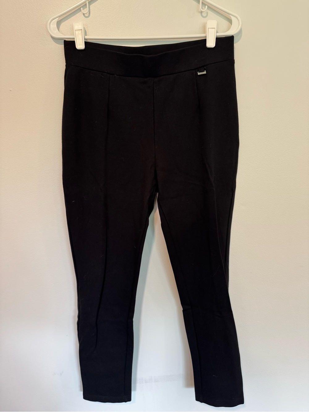 DKNY Black Ponte Skinny Ankle Pants